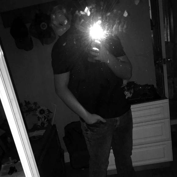 Meet your Posher, Bryan - Picture 1 of 1